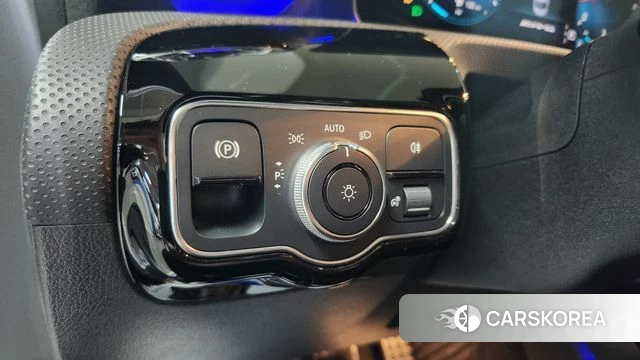 Mercedes-Benz A-Class W177 2021 Серебряный из Кореи, фото 3