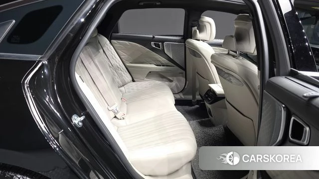 Kia K8 Hybrid 2023 Черный из Кореи, фото 3