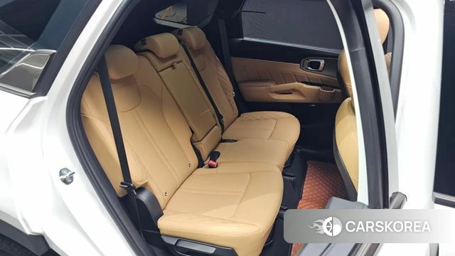 Kia Sorento 4th Generation 2023 Белый из Кореи, фото 3