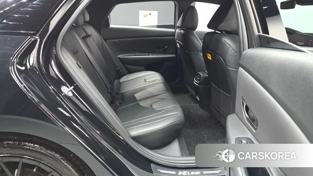 Hyundai The New Avante (CN7) 2024 Черный из Кореи, фото 3