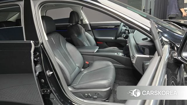 Hyundai Grandeur (GN7) 2023 Черный из Кореи, фото 3