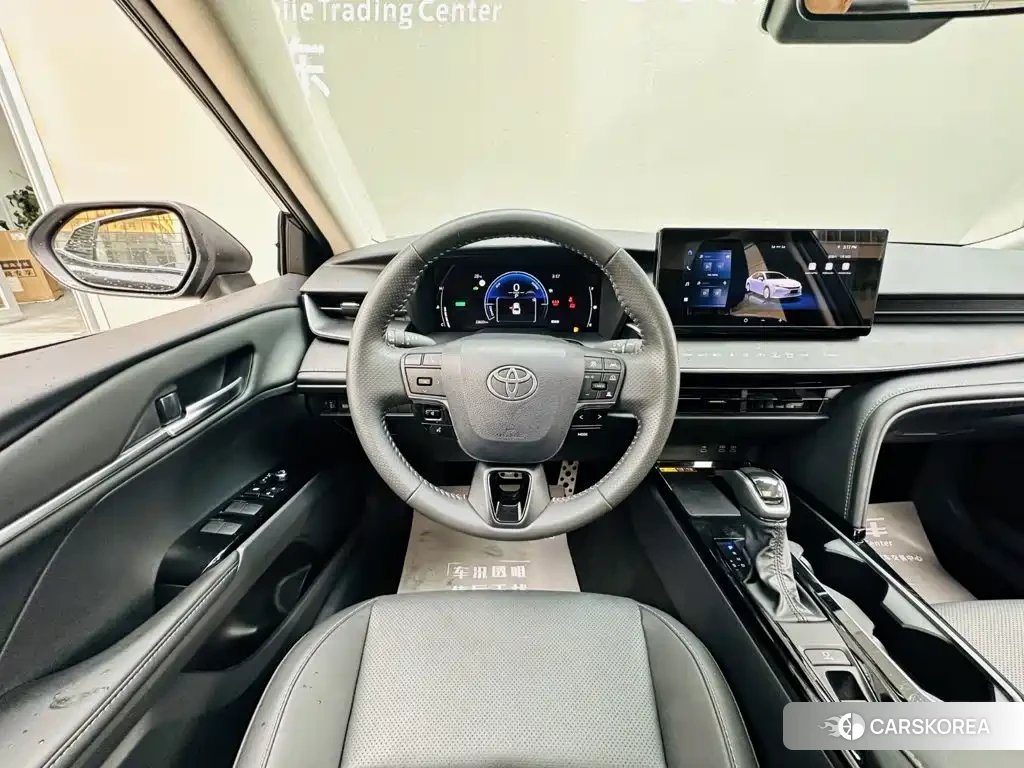 Toyota Camry 2025 Silver/gray из Китая, фото 3