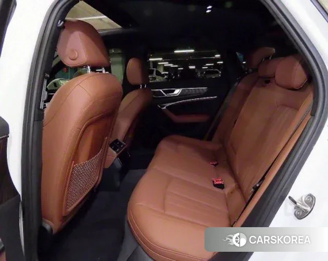 Audi A6 (C8) 2023 Белый из Кореи, фото 3