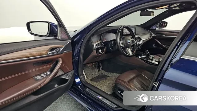 BMW 5 Series (G30) 2020 Синий из Кореи, фото 3