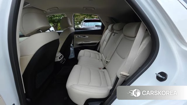 Genesis GV70 2021 Белый из Кореи, фото 3