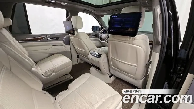 Cadillac Escalade 5th Generation 2023 Черный из Кореи, фото 3