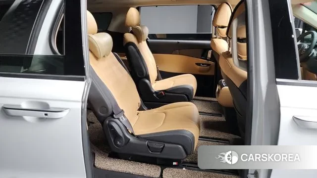 Kia Carnival 4th generation 2022 Белый из Кореи, фото 3