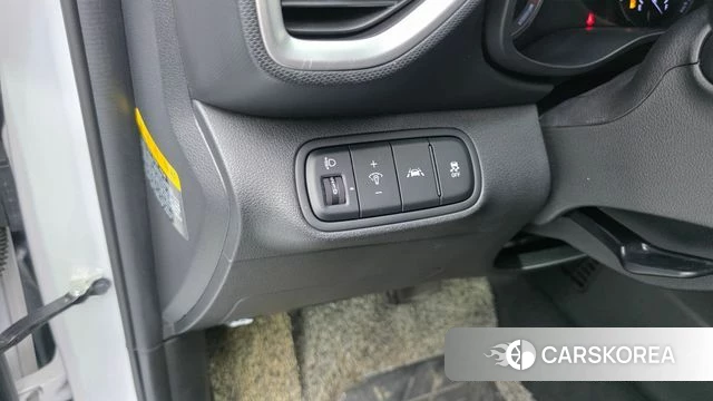 Hyundai Venue 2020 Белый из Кореи, фото 3