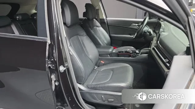 Kia Sportage 5th Generation Hybrid 2021 Черный из Кореи, фото 3