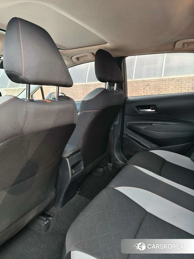 Toyota Corolla 2023 Белый из Китая, фото 3