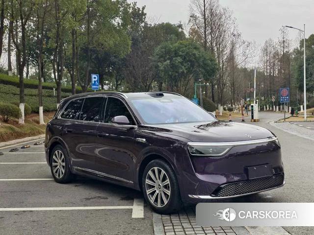 AITO Ask the world M8 2025 Фиолетовый из Китая, фото 3