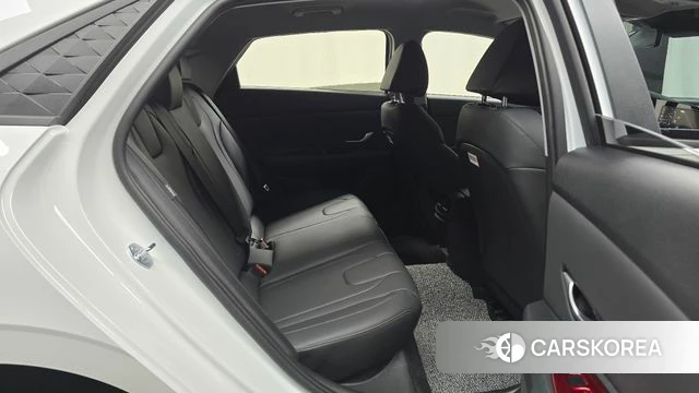 Hyundai The New Avante (CN7) 2025 Белый из Кореи, фото 3