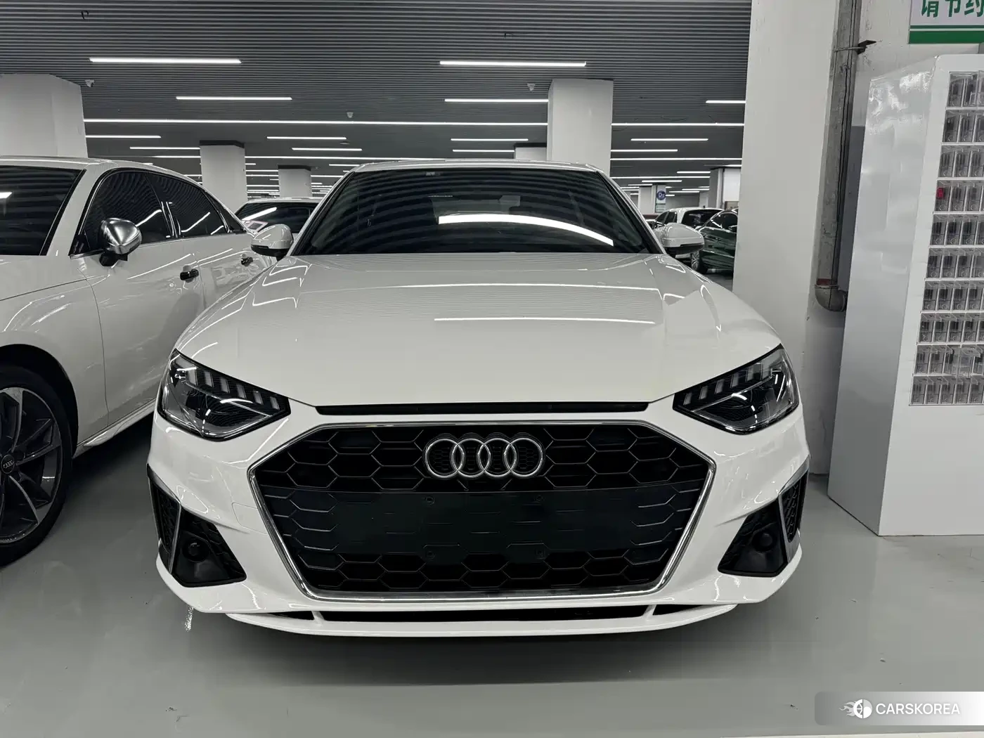 Audi A4L 2021 Белый из Китая, фото 3
