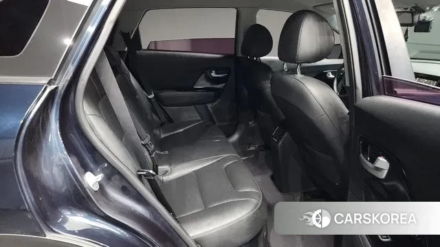 Kia Niro 2018 Фиолетовый из Кореи, фото 3