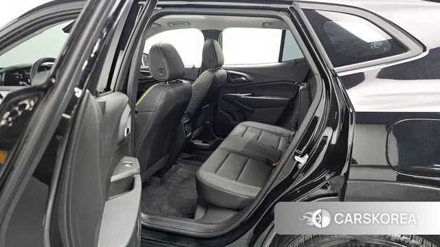 Chevrolet (GM Daewoo) Trax Crossover 2023 Черный из Кореи, фото 3