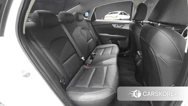 Kia Come New K3 2021 Белый из Кореи, фото 3