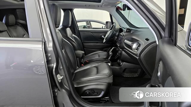 Jeep Renegade 2018 Серый из Кореи, фото 3