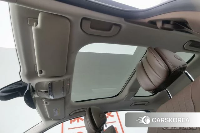 Mercedes-Benz E-class 2022 Черный из Китая, фото 3