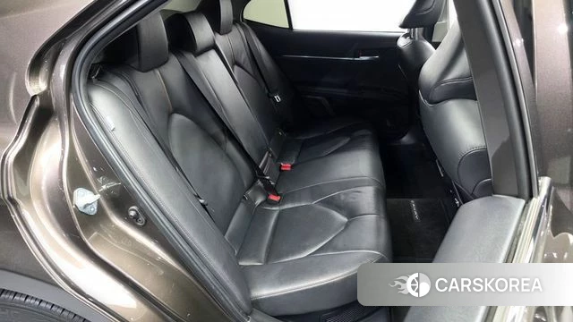 Toyota Camry (XV70) 2019 Коричневый из Кореи, фото 3