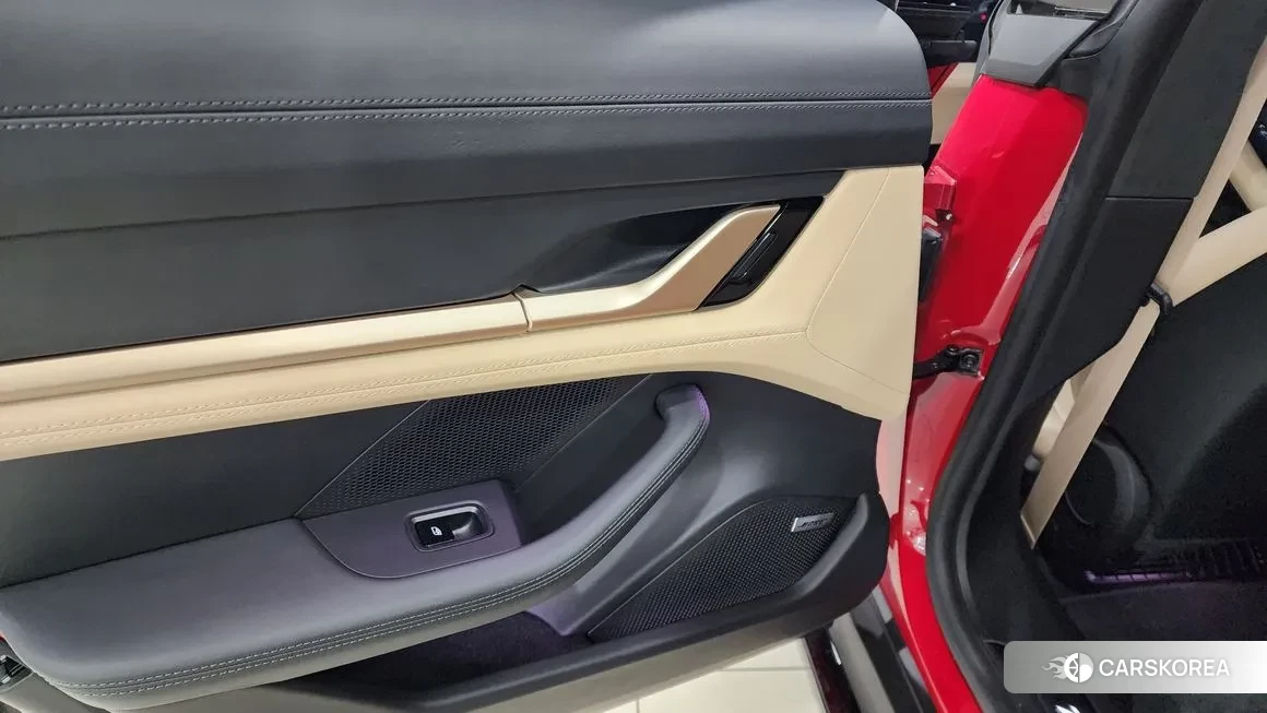 Porsche Taycan 2021 Красный из Кореи, фото 3