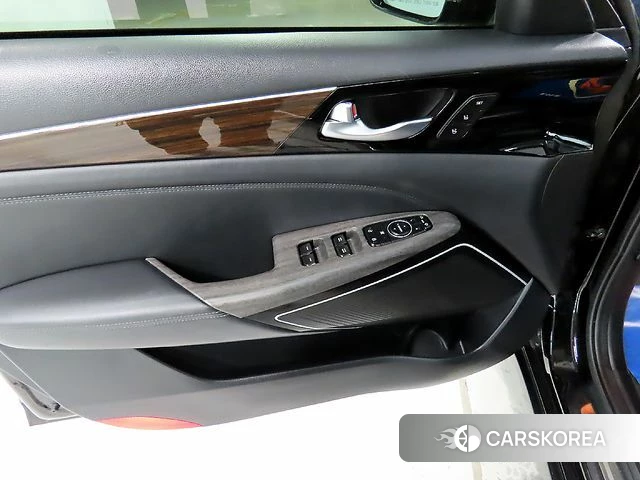 Kia Come New K7 2018 Черный из Кореи, фото 3