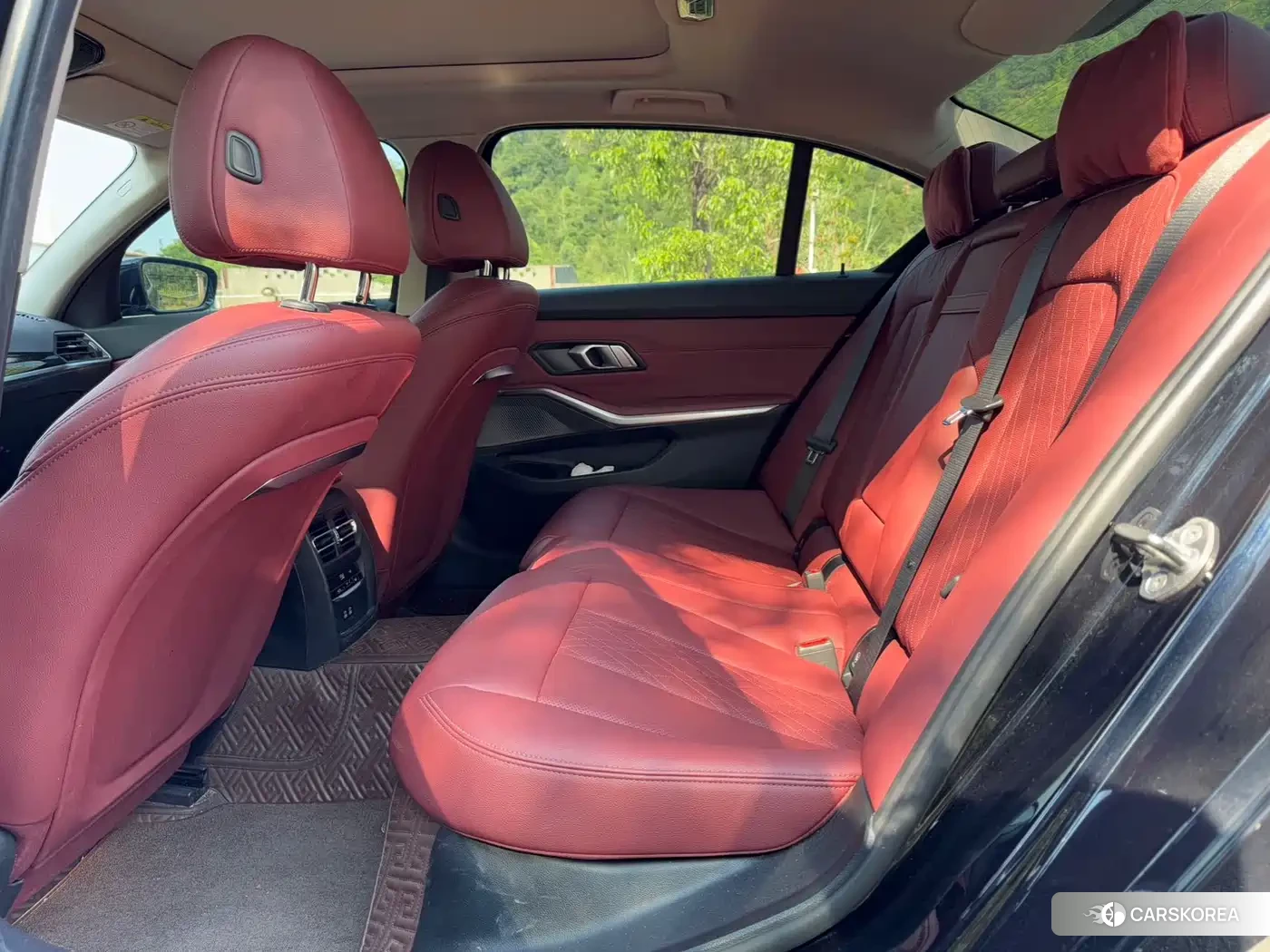 BMW 3 series 2022 Черный из Китая, фото 3