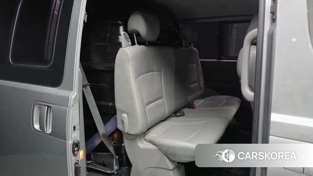 Hyundai The New Grand Starex 2018 Серебряный из Кореи, фото 3