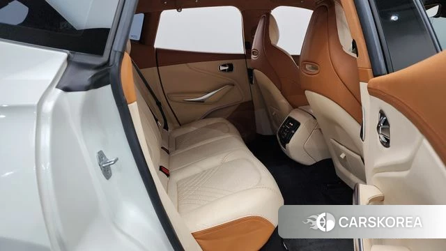 Aston Martin DBX 2021 Белый из Кореи, фото 3