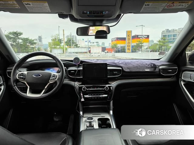 Ford Explorer 6th Generation 2021 Белый из Кореи, фото 3