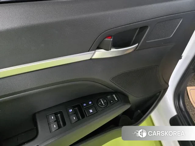 Hyundai The New Avante AD 2019 Белый из Кореи, фото 3