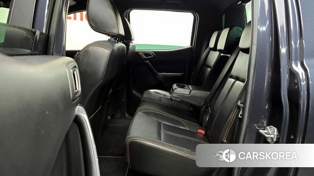 Ford Ranger 3rd Generation 2021 Серый из Кореи, фото 3