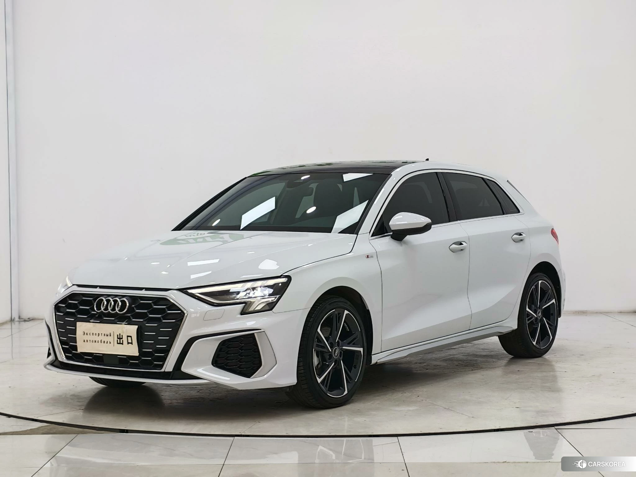 Audi A3 2023 Белый из Китая, фото 3
