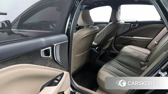 Kia K8 2022 Черный из Кореи, фото 3