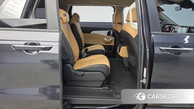 Kia Carnival 4th generation 2022 Серый из Кореи, фото 3