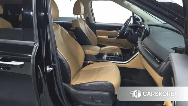 Kia Carnival 4th generation 2022 Черный из Кореи, фото 3
