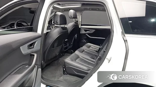 Audi Q7 (4M) 2020 Белый из Кореи, фото 3