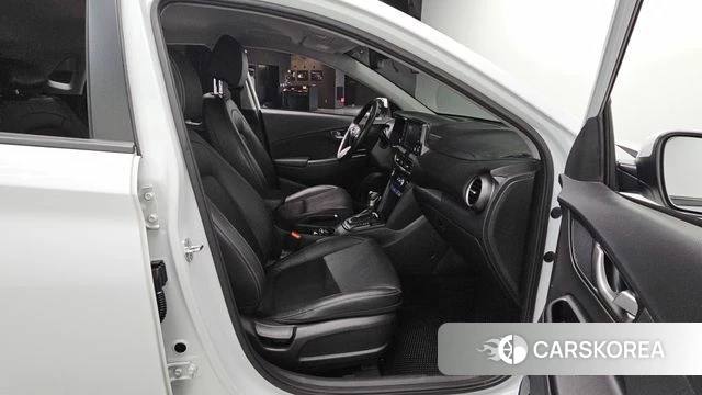 Hyundai Kona 2019 Белый из Кореи, фото 3