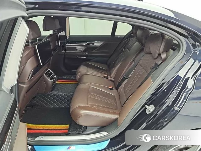 BMW 7 Series (G11) 2018 Черный из Кореи, фото 3