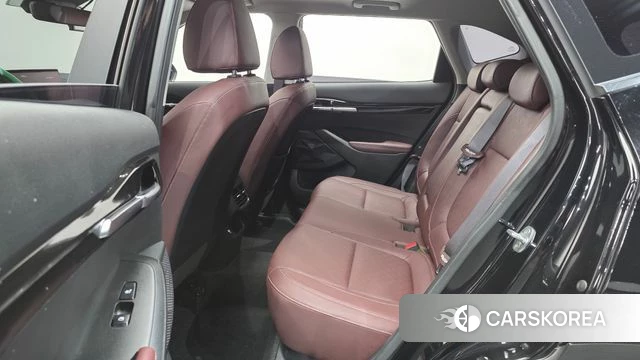 Kia Seltos 2021 Черный из Кореи, фото 3