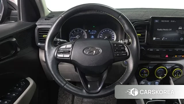 Hyundai Venue 2020 Черный из Кореи, фото 3