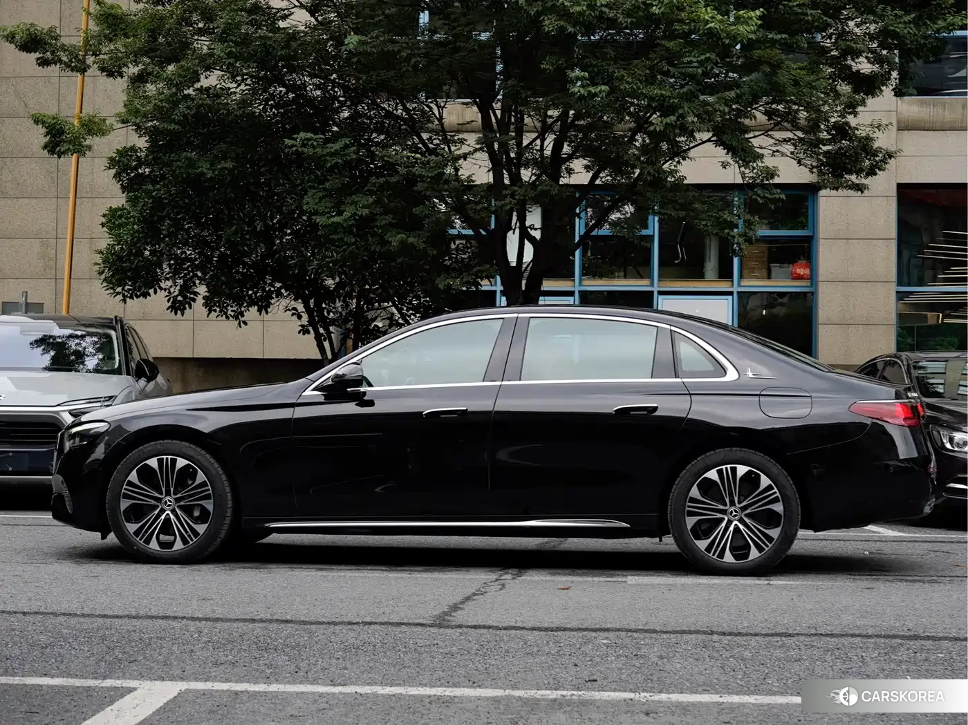 Mercedes-Benz E-class New Energy 2024 Черный из Китая, фото 3