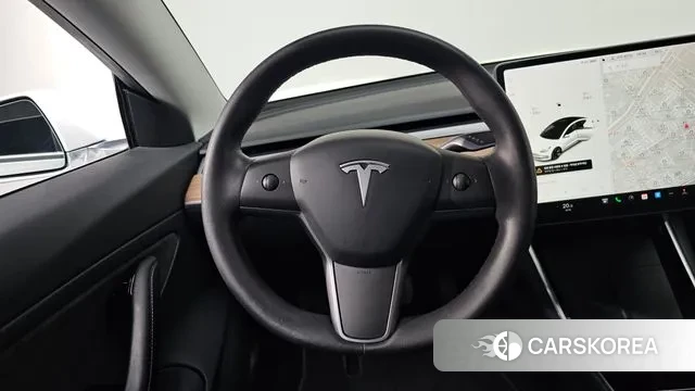 Tesla Model 3 2020 Белый из Кореи, фото 3
