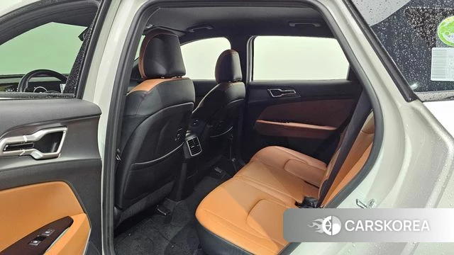 Kia Sportage 5th Generation 2021 Белый из Кореи, фото 3