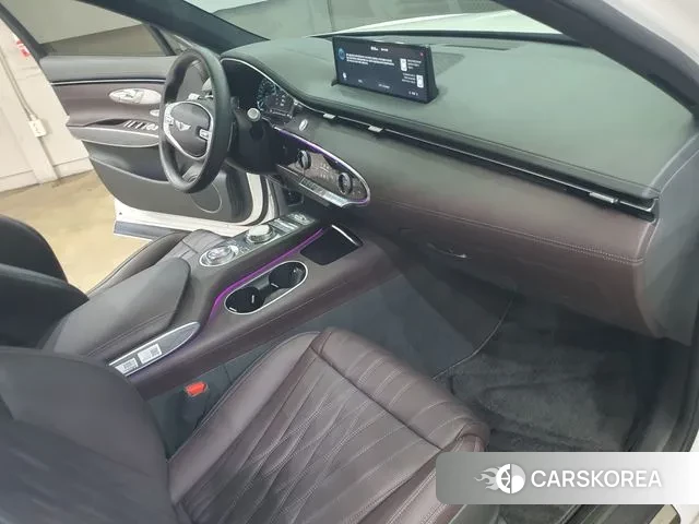 Genesis GV70 2023 Белый из Кореи, фото 3