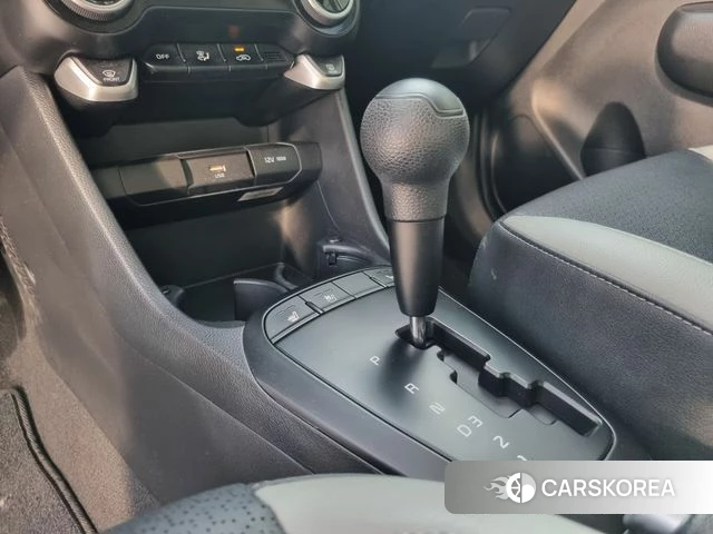 Kia Morning Urban (JA) 2022 Жемчужный цвет из Кореи, фото 3
