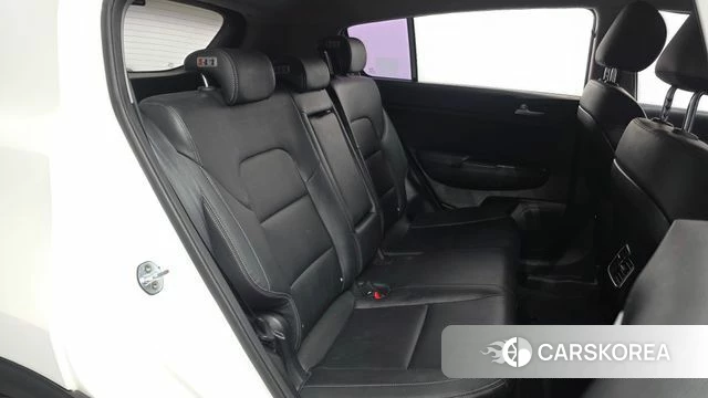 Kia Sportage 4th Generation 2018 Белый из Кореи, фото 3