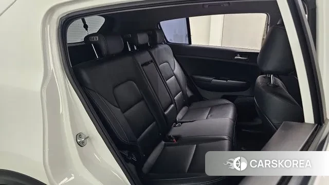 Kia Sportage The Bold 2018 Белый из Кореи, фото 3