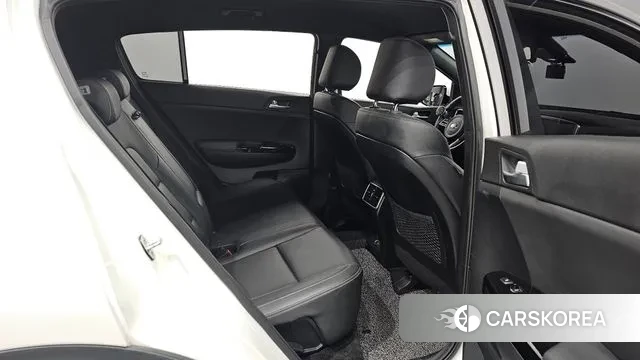 Kia Sportage The Bold 2018 Белый из Кореи, фото 3