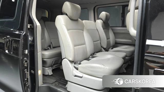 Hyundai The New Grand Starex 2019 Черный из Кореи, фото 3