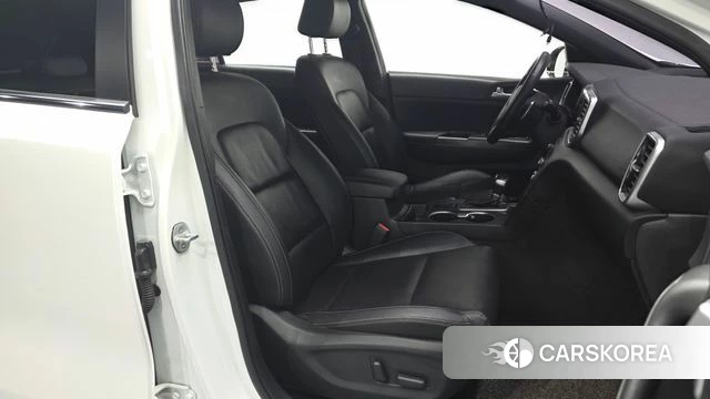 Kia Sportage The Bold 2019 Белый из Кореи, фото 3